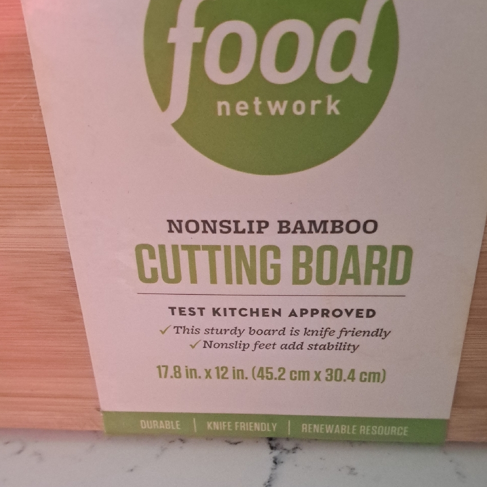 NWT Food Network Bamboo Cutting Board - Natural and Green